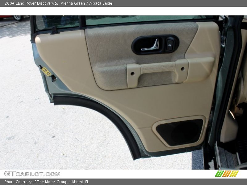 Door Panel of 2004 Discovery S