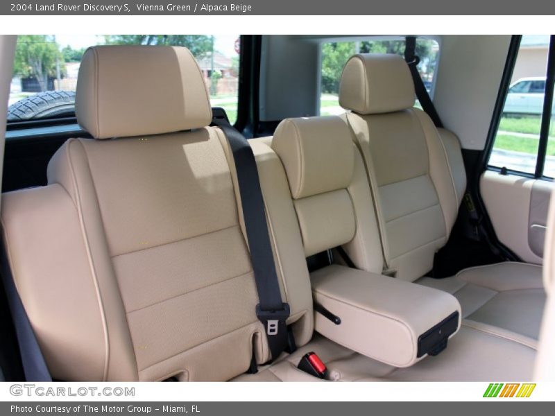  2004 Discovery S Alpaca Beige Interior