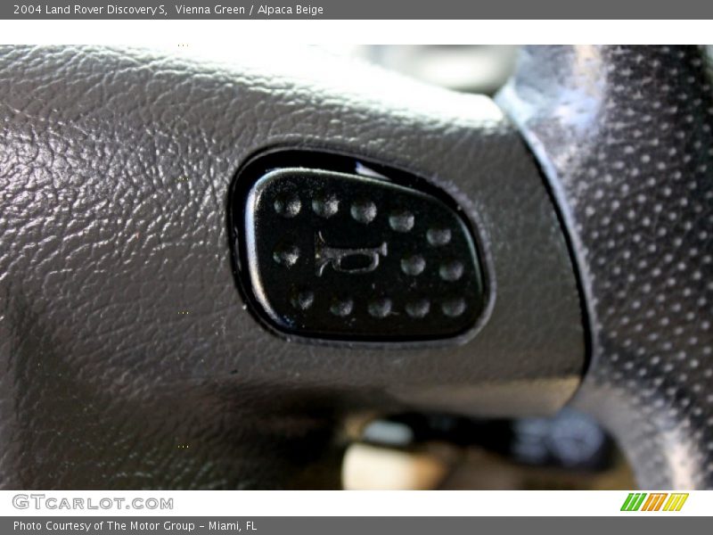 Vienna Green / Alpaca Beige 2004 Land Rover Discovery S