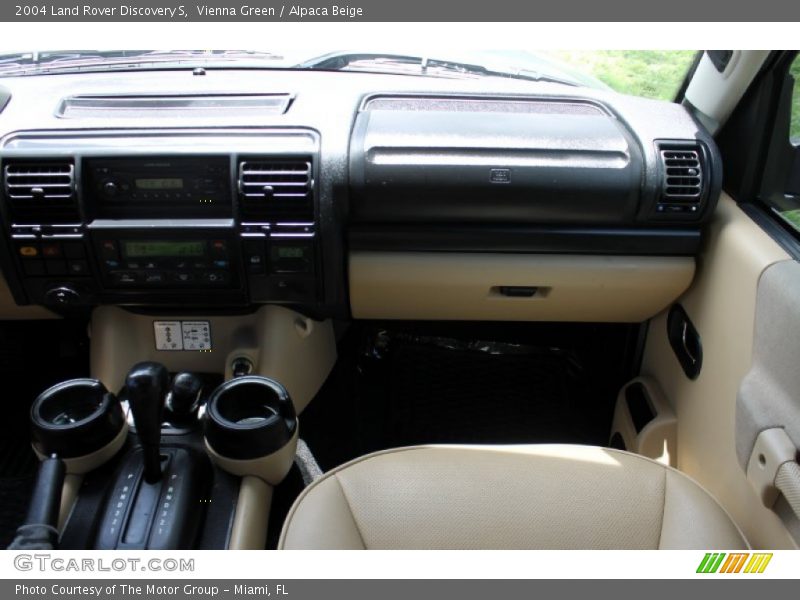 Vienna Green / Alpaca Beige 2004 Land Rover Discovery S