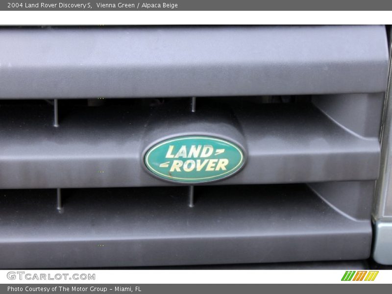 Vienna Green / Alpaca Beige 2004 Land Rover Discovery S