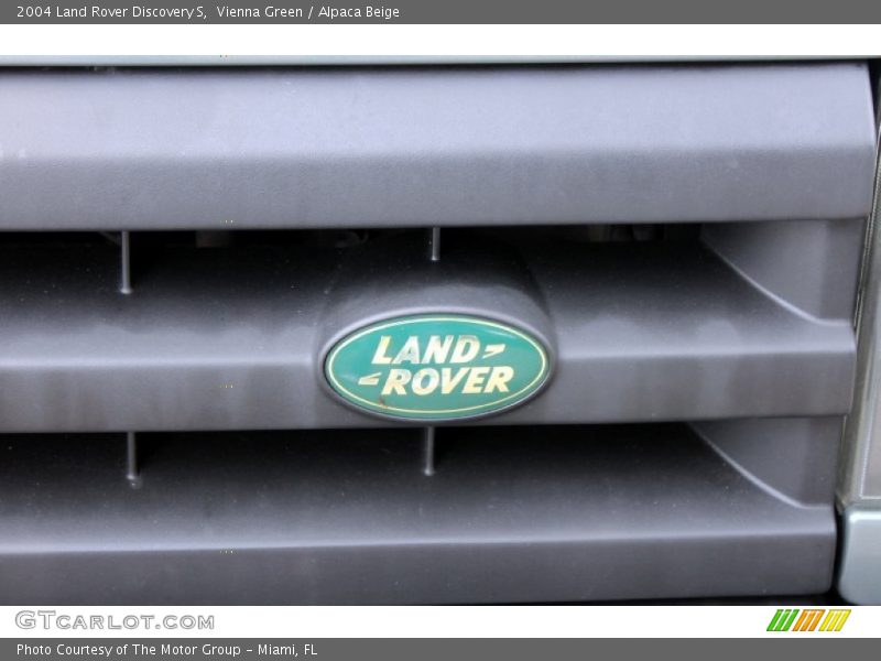 Vienna Green / Alpaca Beige 2004 Land Rover Discovery S