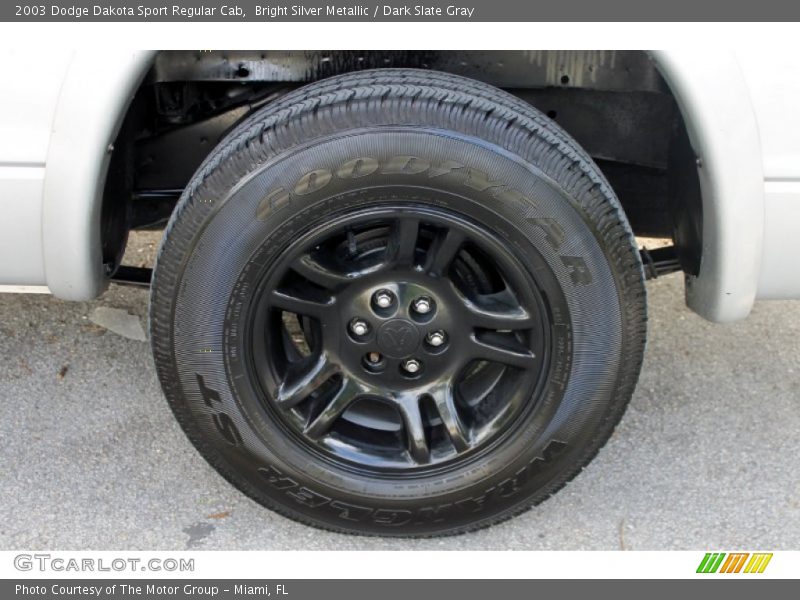 Bright Silver Metallic / Dark Slate Gray 2003 Dodge Dakota Sport Regular Cab