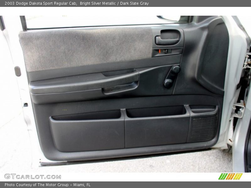 Door Panel of 2003 Dakota Sport Regular Cab
