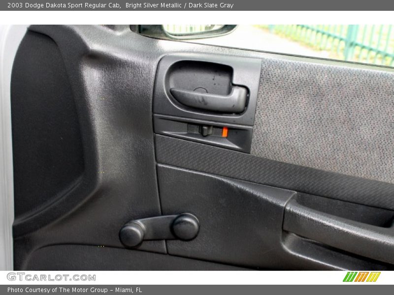 Bright Silver Metallic / Dark Slate Gray 2003 Dodge Dakota Sport Regular Cab