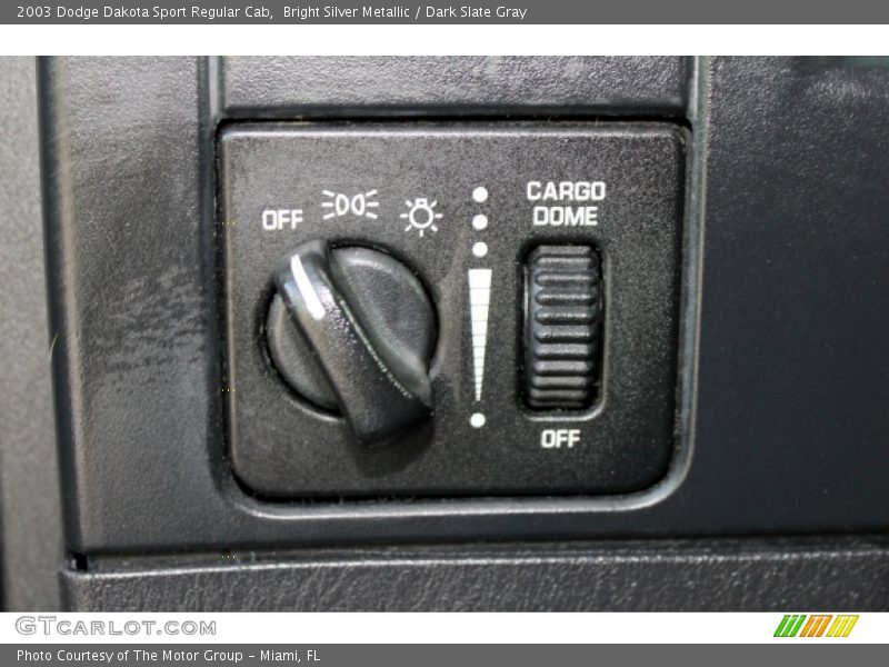 Bright Silver Metallic / Dark Slate Gray 2003 Dodge Dakota Sport Regular Cab
