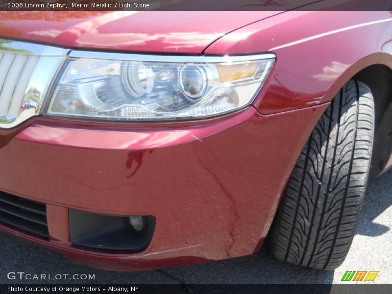 Merlot Metallic / Light Stone 2006 Lincoln Zephyr