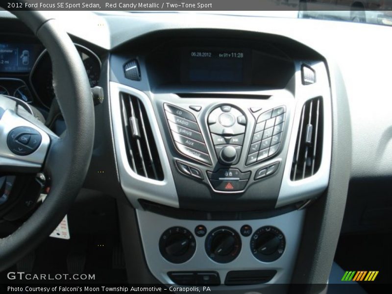 Red Candy Metallic / Two-Tone Sport 2012 Ford Focus SE Sport Sedan