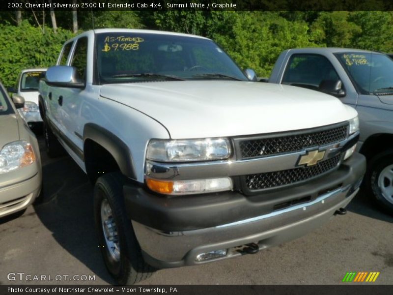 Summit White / Graphite 2002 Chevrolet Silverado 2500 LT Extended Cab 4x4