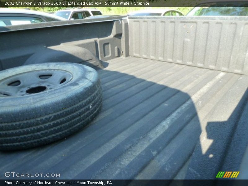 Summit White / Graphite 2002 Chevrolet Silverado 2500 LT Extended Cab 4x4