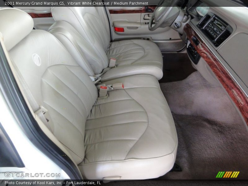 Vibrant White Clearcoat / Medium Parchment 2001 Mercury Grand Marquis GS
