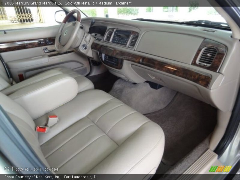 Gold Ash Metallic / Medium Parchment 2005 Mercury Grand Marquis LS