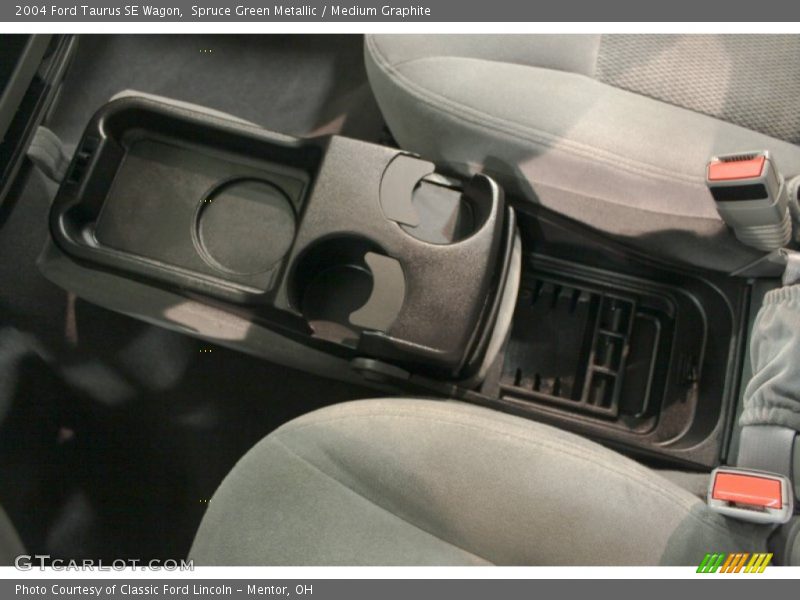 Spruce Green Metallic / Medium Graphite 2004 Ford Taurus SE Wagon