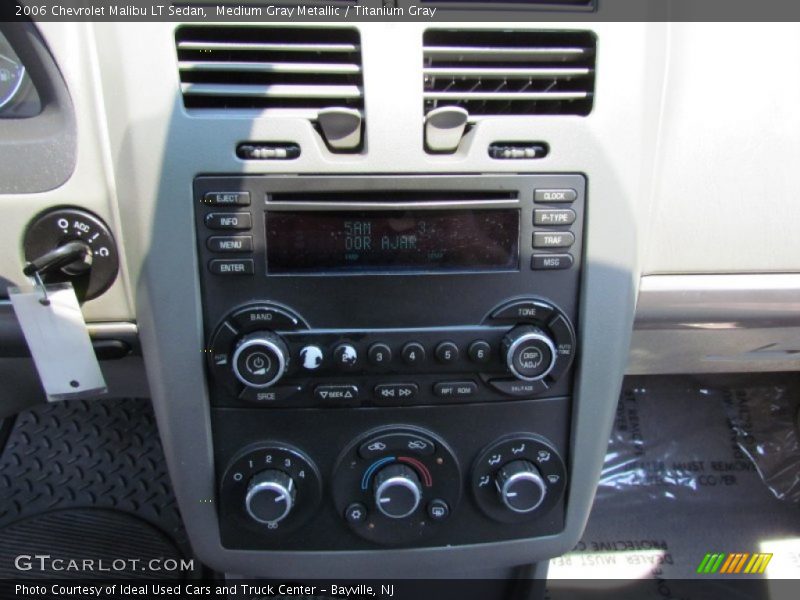 Medium Gray Metallic / Titanium Gray 2006 Chevrolet Malibu LT Sedan
