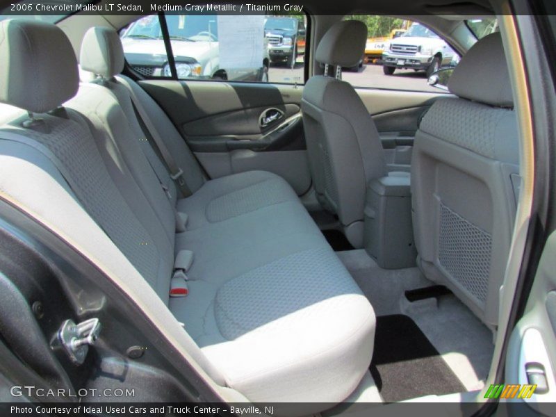 Medium Gray Metallic / Titanium Gray 2006 Chevrolet Malibu LT Sedan