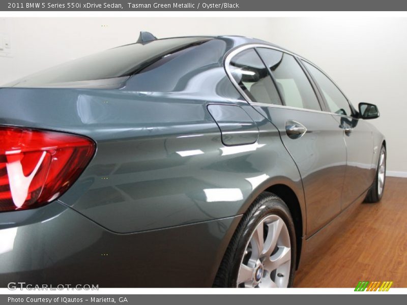 Tasman Green Metallic / Oyster/Black 2011 BMW 5 Series 550i xDrive Sedan