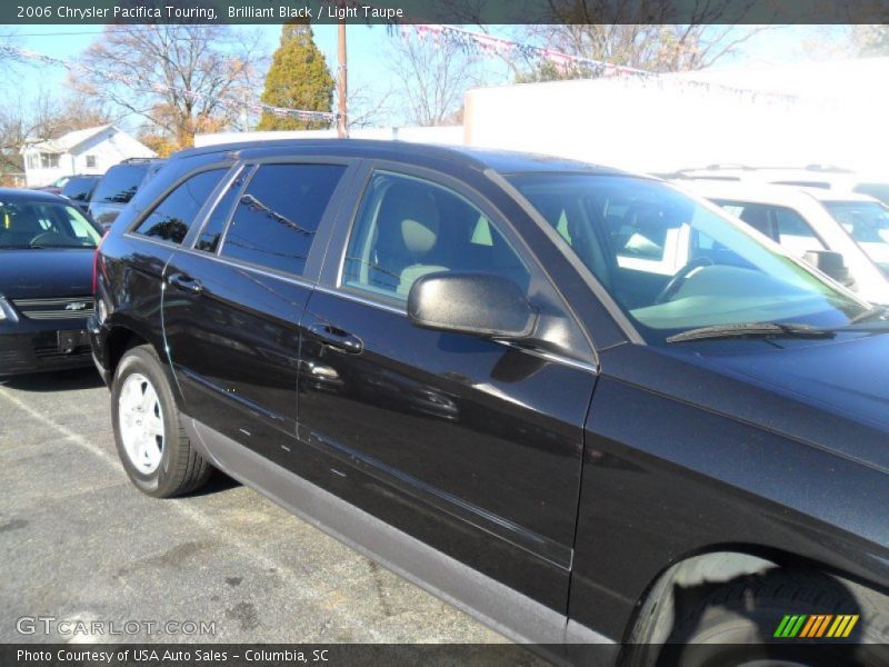 Brilliant Black / Light Taupe 2006 Chrysler Pacifica Touring