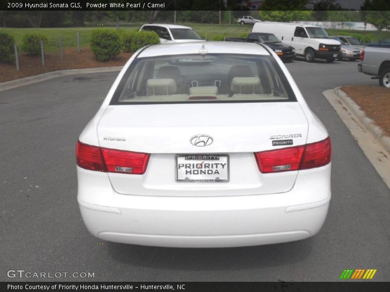 Powder White Pearl / Camel 2009 Hyundai Sonata GLS