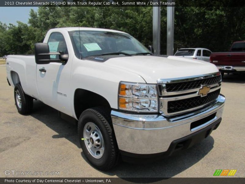 Front 3/4 View of 2013 Silverado 2500HD Work Truck Regular Cab 4x4