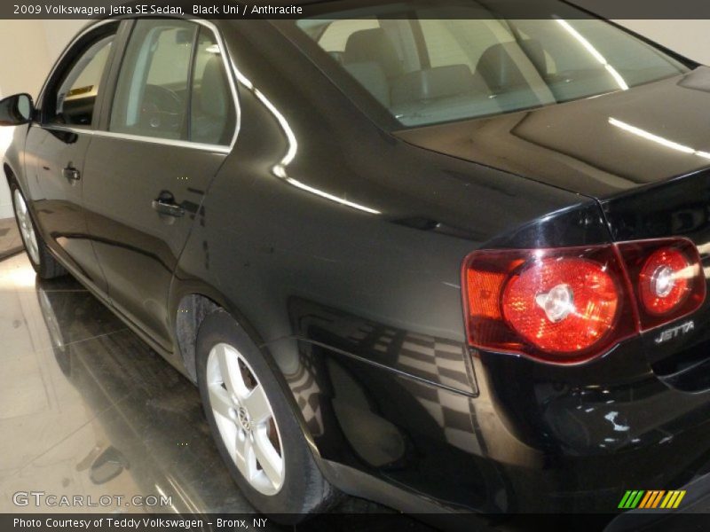 Black Uni / Anthracite 2009 Volkswagen Jetta SE Sedan