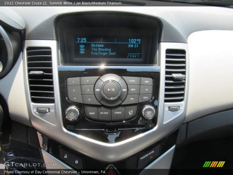 Summit White / Jet Black/Medium Titanium 2012 Chevrolet Cruze LS
