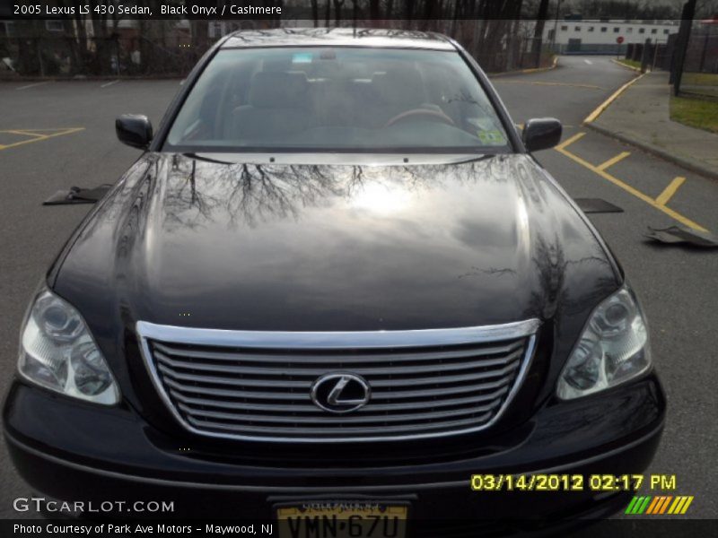 Black Onyx / Cashmere 2005 Lexus LS 430 Sedan