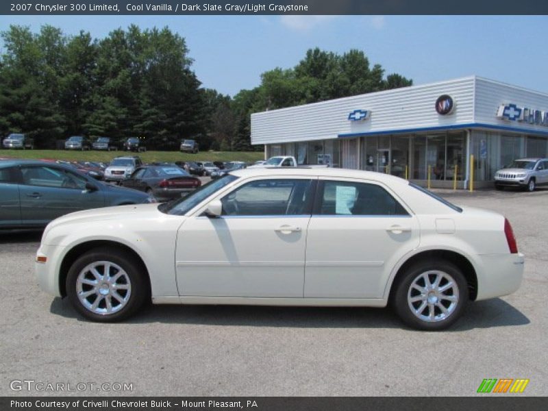 Cool Vanilla / Dark Slate Gray/Light Graystone 2007 Chrysler 300 Limited