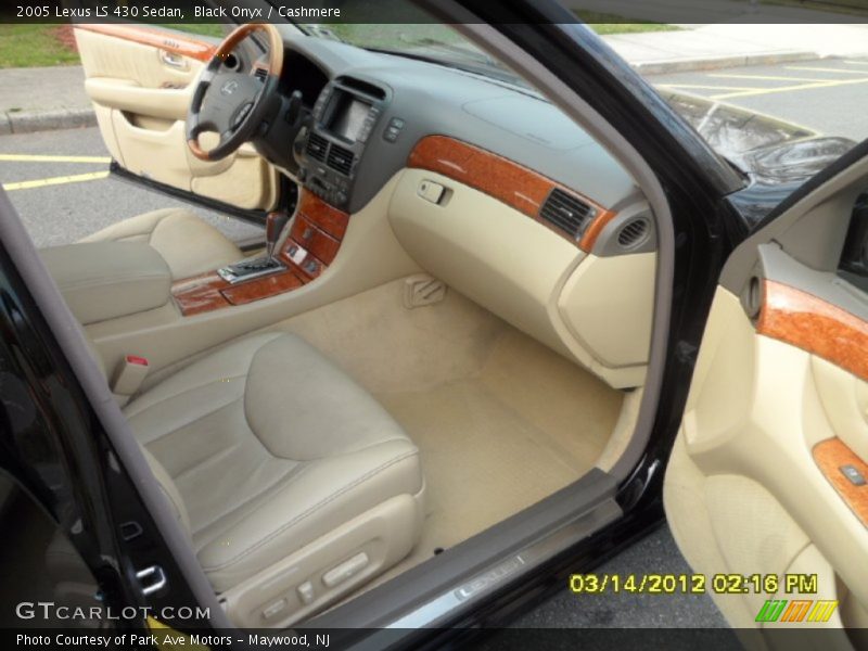 Black Onyx / Cashmere 2005 Lexus LS 430 Sedan