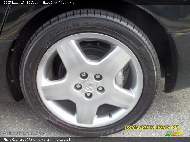 Black Onyx / Cashmere 2005 Lexus LS 430 Sedan