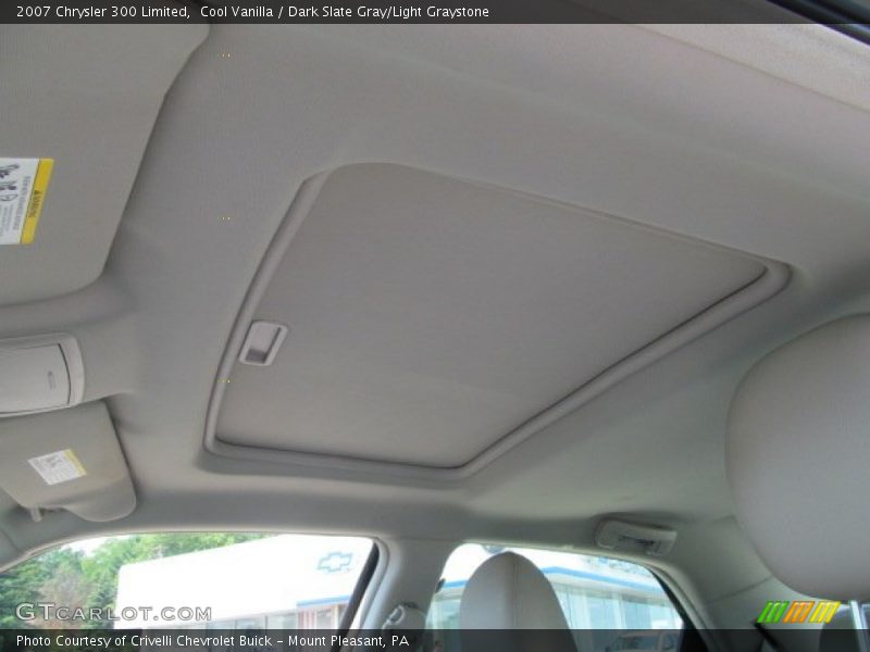 Cool Vanilla / Dark Slate Gray/Light Graystone 2007 Chrysler 300 Limited