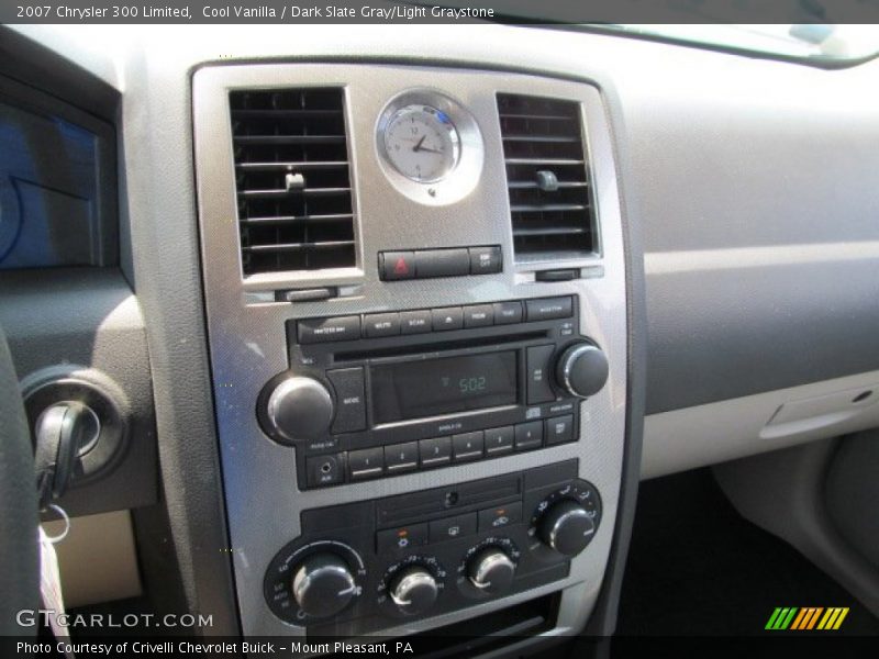 Cool Vanilla / Dark Slate Gray/Light Graystone 2007 Chrysler 300 Limited
