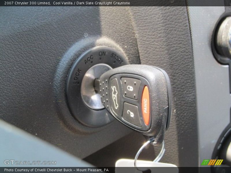 Cool Vanilla / Dark Slate Gray/Light Graystone 2007 Chrysler 300 Limited