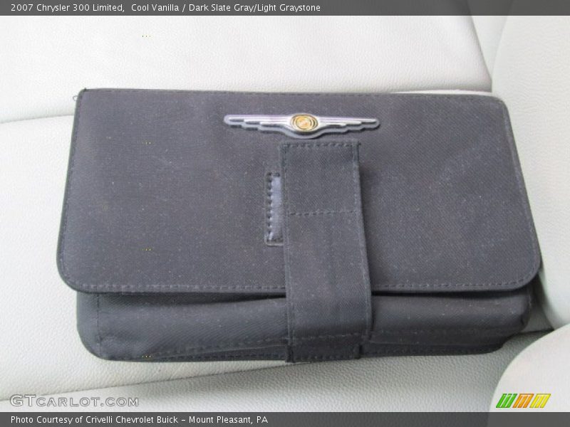 Cool Vanilla / Dark Slate Gray/Light Graystone 2007 Chrysler 300 Limited