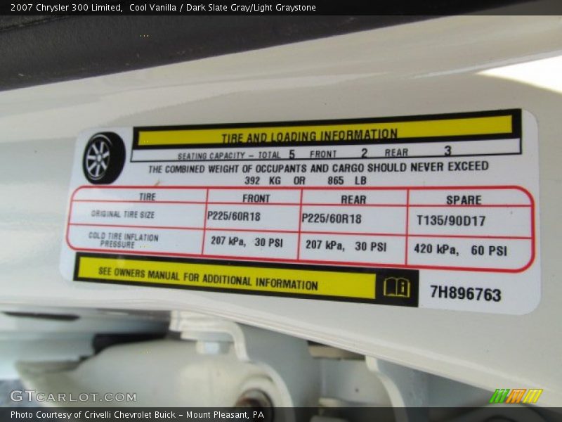 Cool Vanilla / Dark Slate Gray/Light Graystone 2007 Chrysler 300 Limited