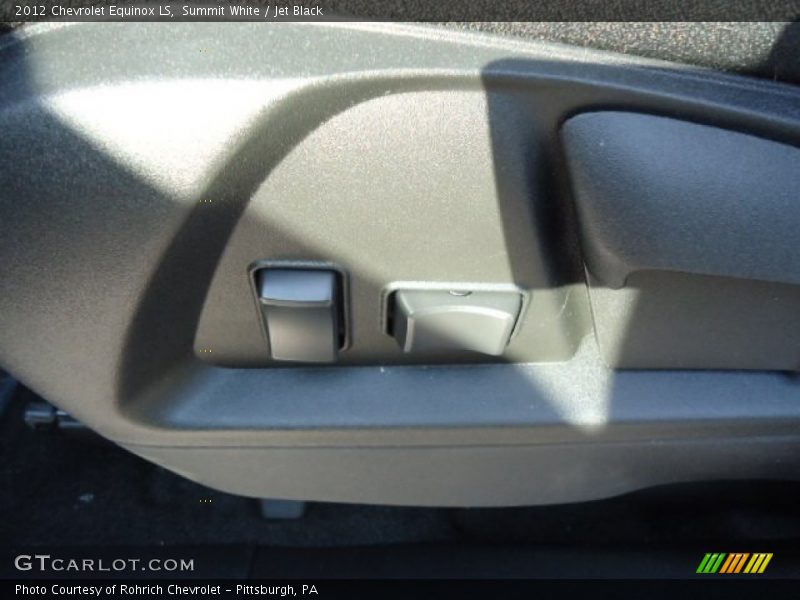 Summit White / Jet Black 2012 Chevrolet Equinox LS
