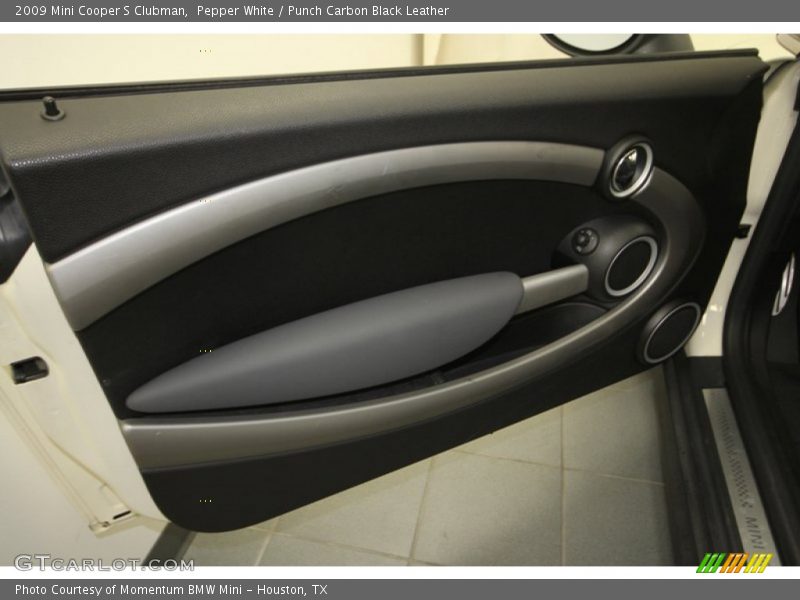 Pepper White / Punch Carbon Black Leather 2009 Mini Cooper S Clubman