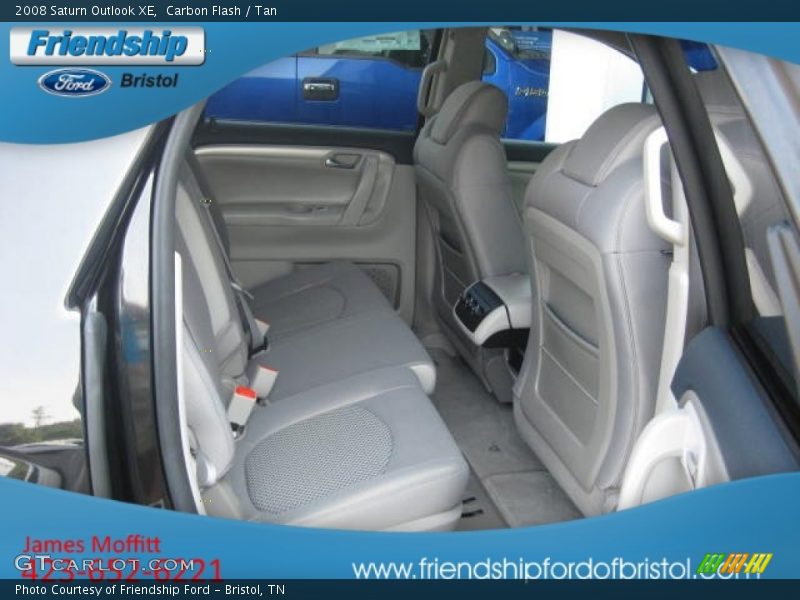 Carbon Flash / Tan 2008 Saturn Outlook XE