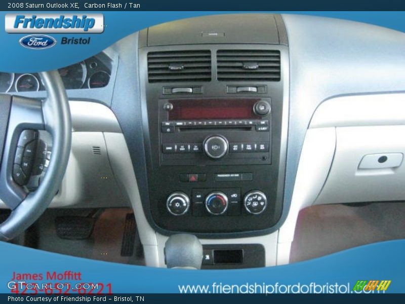 Carbon Flash / Tan 2008 Saturn Outlook XE