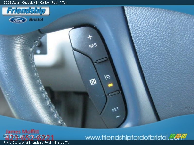 Carbon Flash / Tan 2008 Saturn Outlook XE