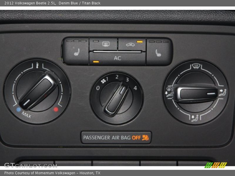 Denim Blue / Titan Black 2012 Volkswagen Beetle 2.5L