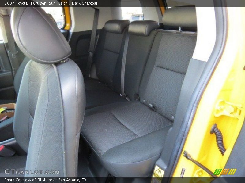 Sun Fusion / Dark Charcoal 2007 Toyota FJ Cruiser