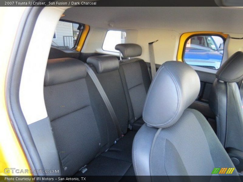Sun Fusion / Dark Charcoal 2007 Toyota FJ Cruiser