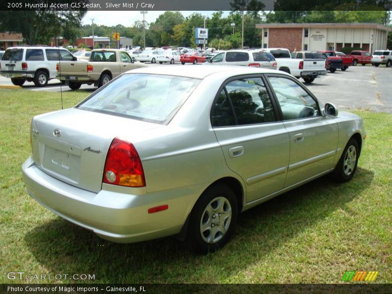 Silver Mist / Gray 2005 Hyundai Accent GLS Sedan