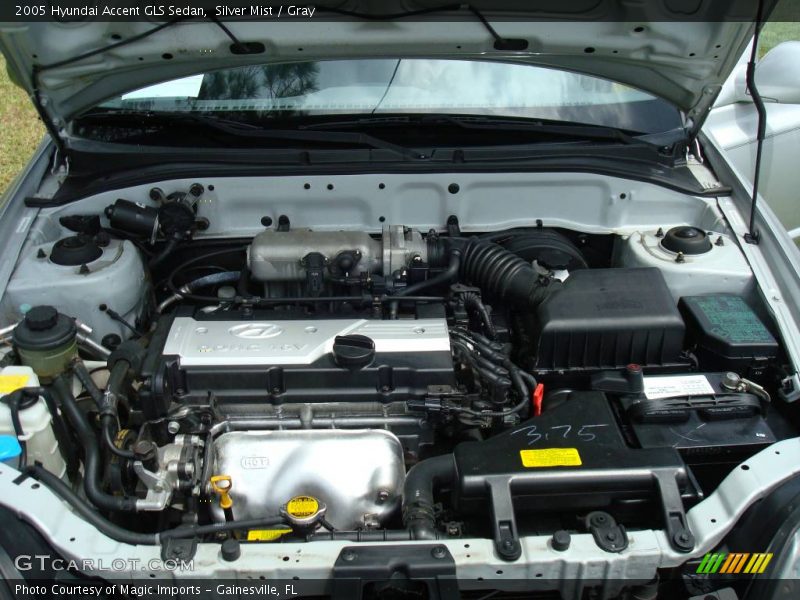 Silver Mist / Gray 2005 Hyundai Accent GLS Sedan
