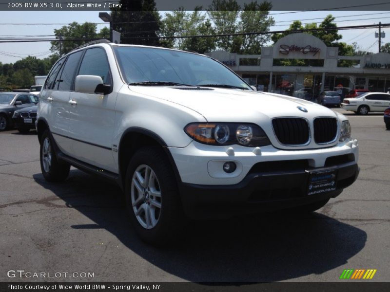 Alpine White / Grey 2005 BMW X5 3.0i