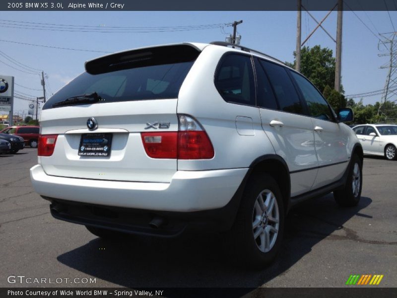 Alpine White / Grey 2005 BMW X5 3.0i