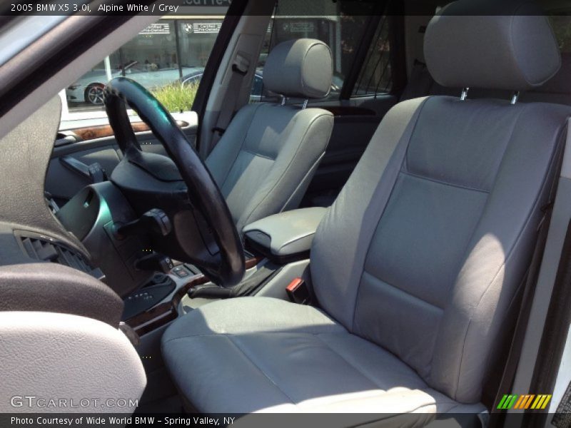 Alpine White / Grey 2005 BMW X5 3.0i