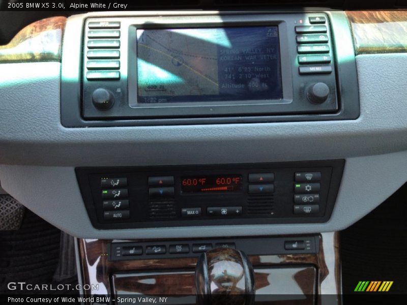 Alpine White / Grey 2005 BMW X5 3.0i