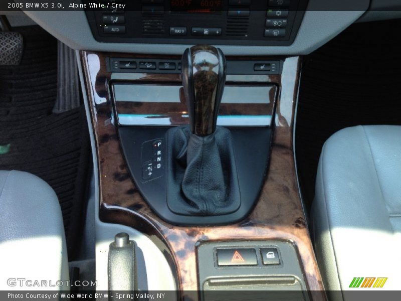Alpine White / Grey 2005 BMW X5 3.0i