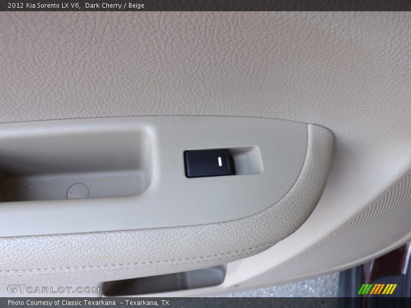 Dark Cherry / Beige 2012 Kia Sorento LX V6